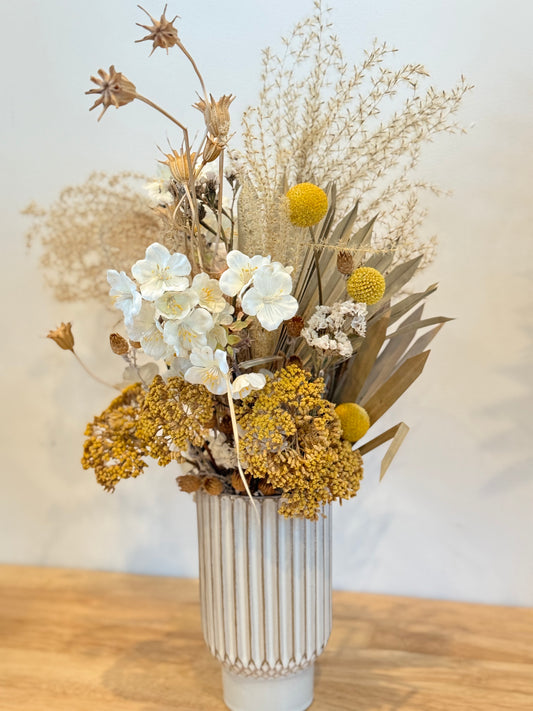 PETITE Everlasting Arrangement | 7" vase and 18" high